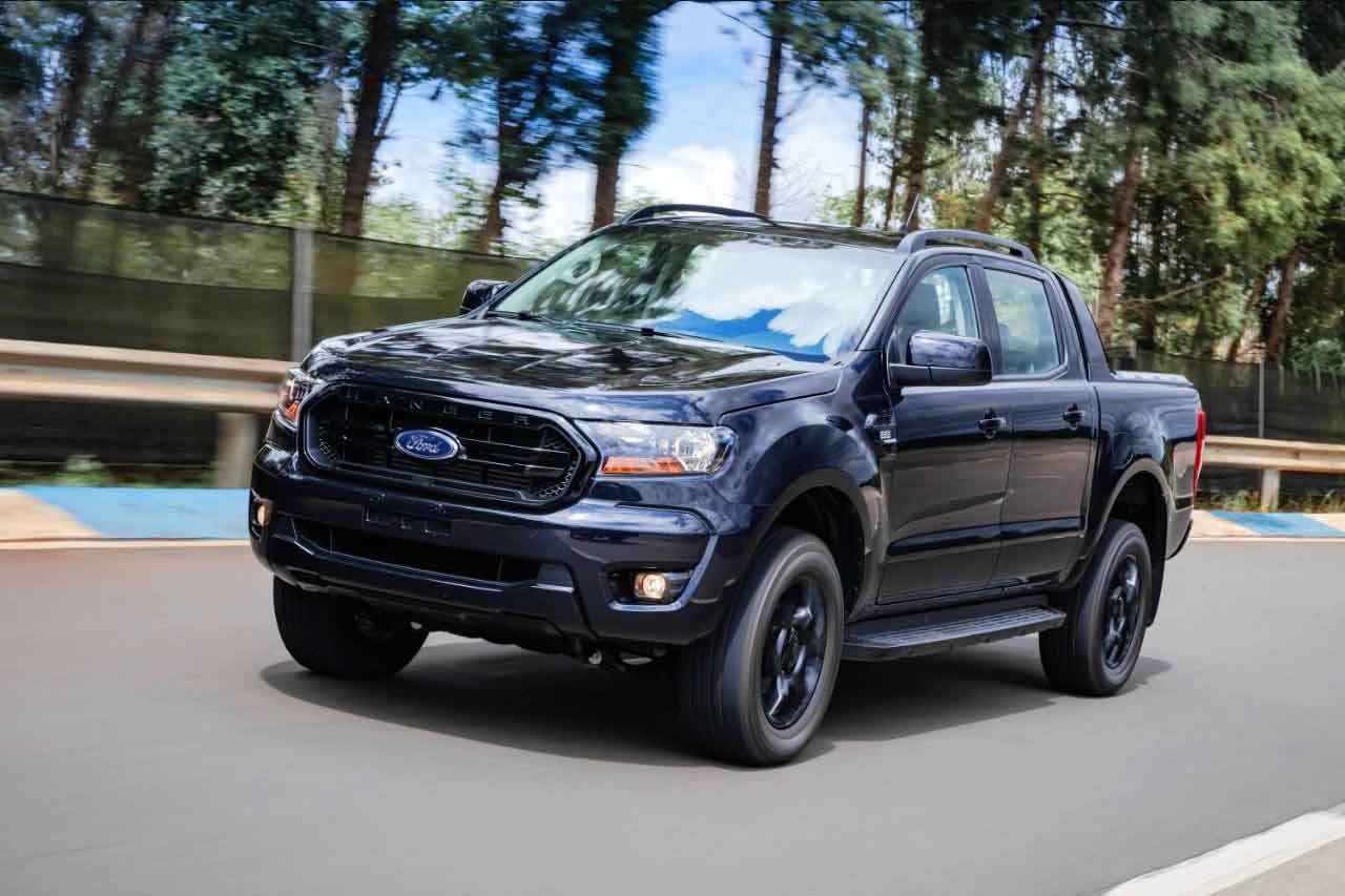 Nova Ford Ranger Black 2022 bonita