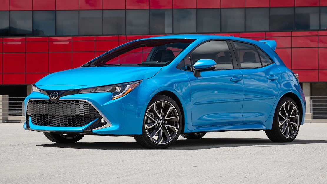 Corolla hatch inédito no Brasil é confirmado em versão esportiva GR