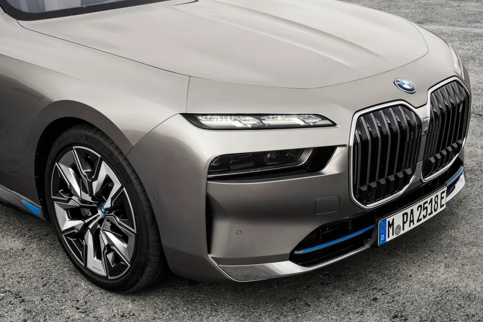 Novo BMW i7 2023 elétrico
