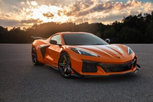 Novo Corvette Z06 2023 é incrível e cheio de energia para as pistas