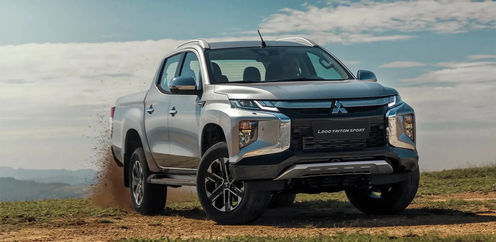 Nova Mitsubishi L200 Triton elétrica se torna realidade e Brasil entra na mira