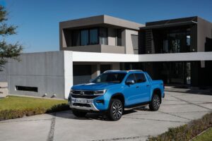 Nova VW Amarok 2023 custa caro e se une à Ford Ranger