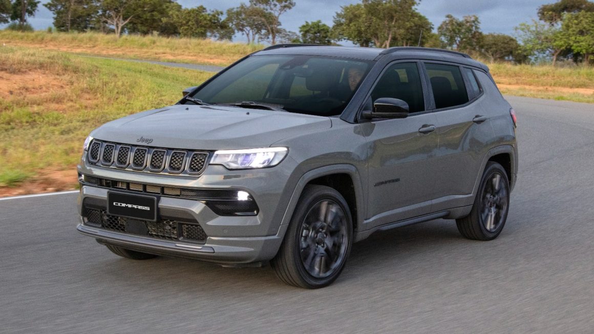 Novo Jeep Compass: Líder de vendas ganha Alexa e fica mais caro