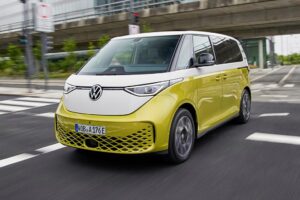 Nova ID.Buzz da VW: Kombi volta elétrica e com design fenomenal