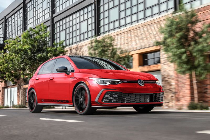 Novo Volkswagen Golf GTi edição especial de aniversário de 40 anos