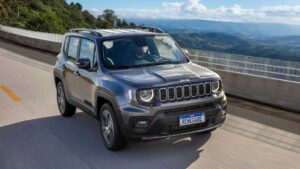 Novo Renegade 2023 não tem motor a diesel e conta com super filtro de ar N95