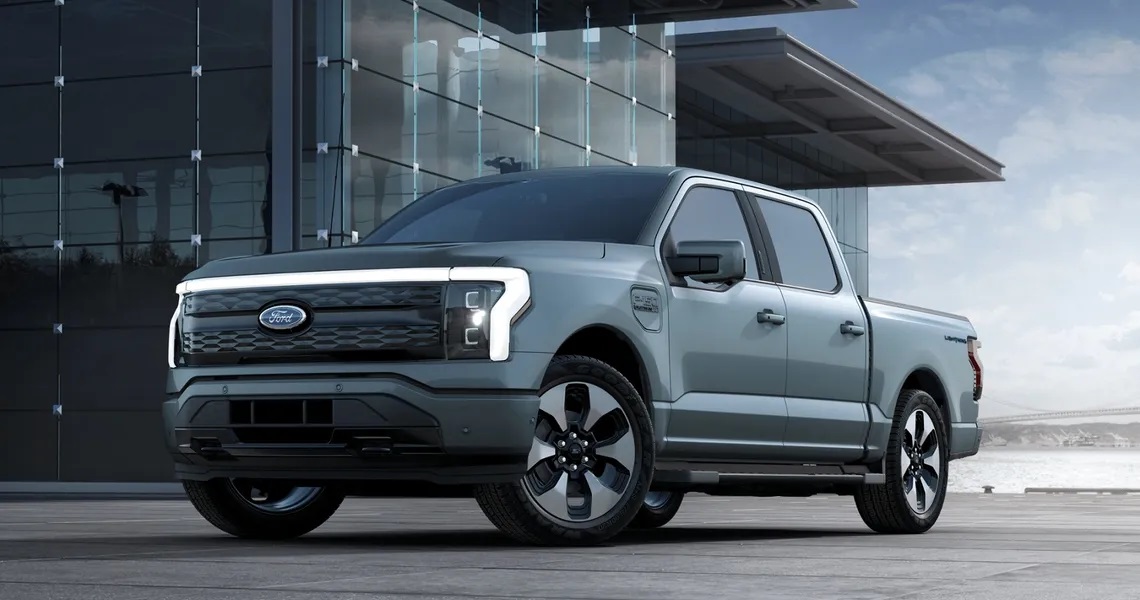 Nova pick-up Ford F-150 Lightning 2023 completona é incrivelmente cara