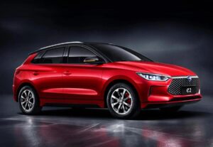 Novo BYD e2: Carro elétrico custa R$ 75 mil e é maior que modelos populares no Brasil