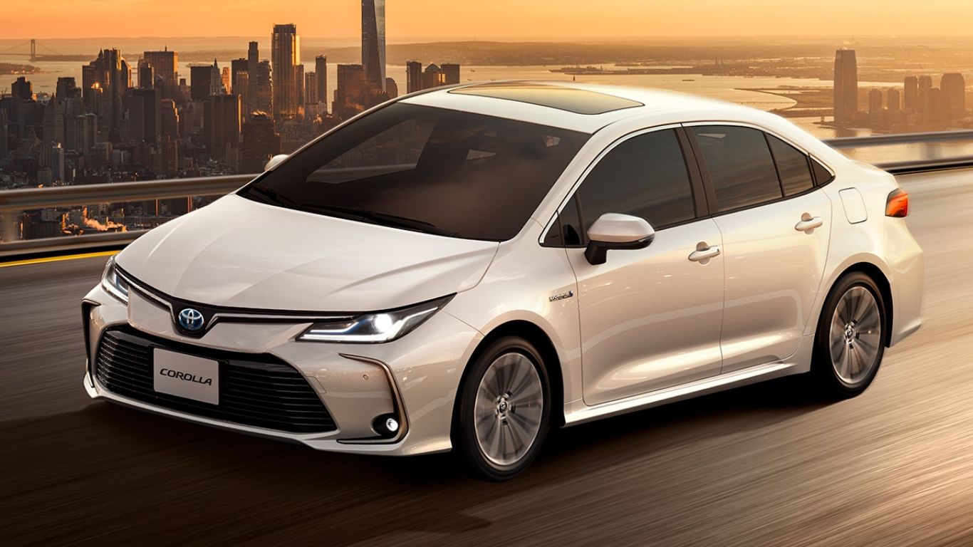 Qual a diferença do Corolla XEi para o GLi 2023?