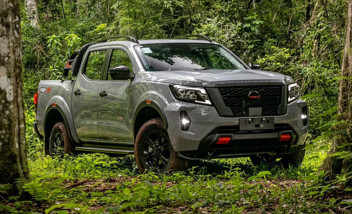 Quanto a Nissan Frontier 2023 faz por litro? Descubra o consumo de combustível desta picape versátil