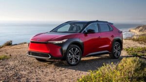 Toyota Revoluciona Baterias de carros elétricos: Até 1.500 km de alcance previsto