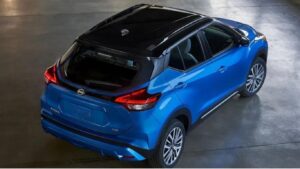 Qual é a multimídia original do Nissan Kicks 2024?